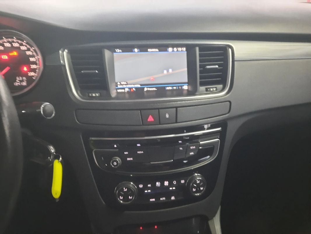 peugeot-508-sw-2017-diesel-1560cc