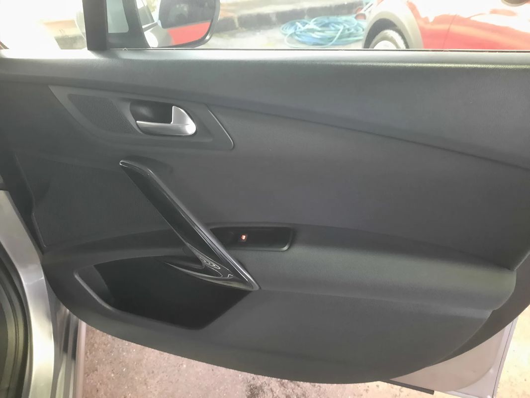 peugeot-508-sw-2017-diesel-1560cc
