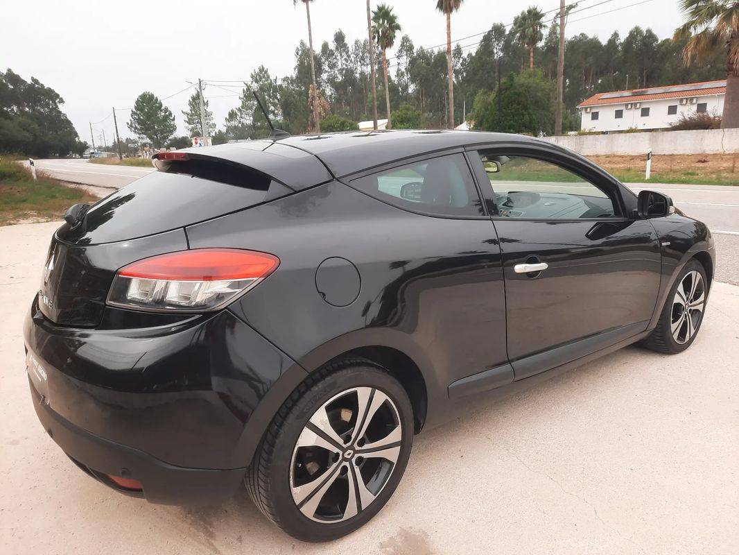 renault-megane-coupe-2011-diesel-1461cc