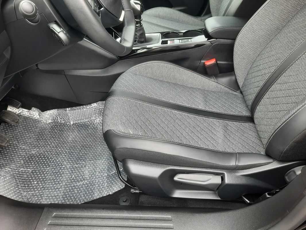 peugeot-2008-2025-gasolina-1199cc