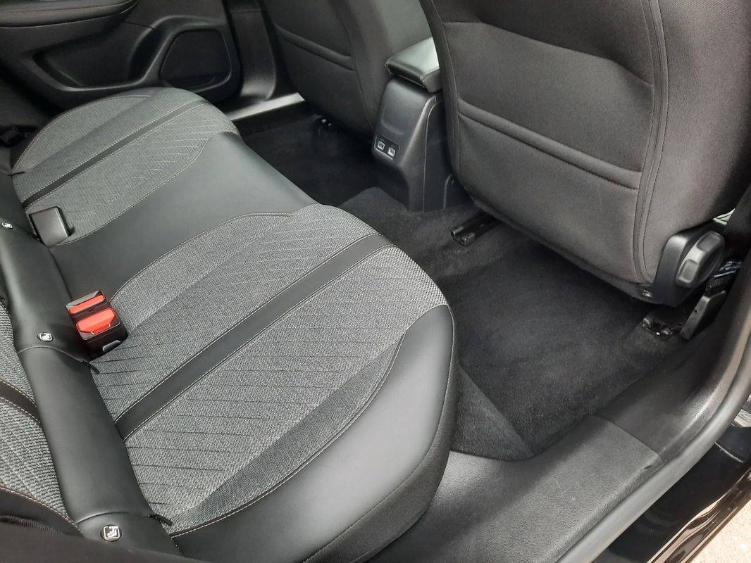 peugeot-2008-2025-gasolina-1199cc