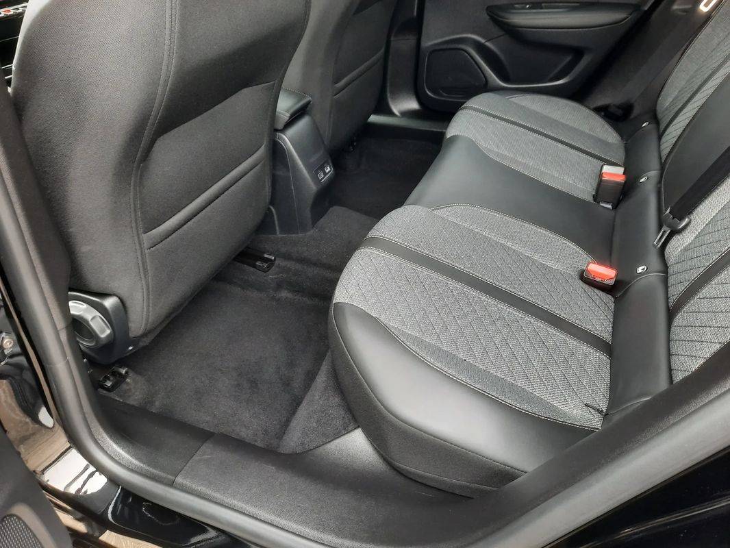 peugeot-2008-2025-gasolina-1199cc