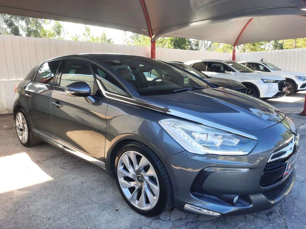citroen-ds5-2012-gasolina-1598cc