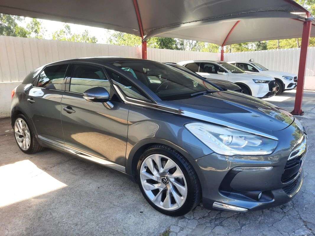 citroen-ds5-2012-gasolina-1598cc