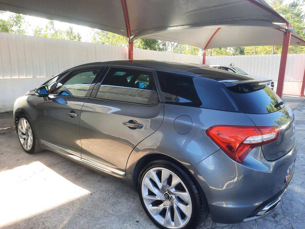 citroen-ds5-2012-gasolina-1598cc