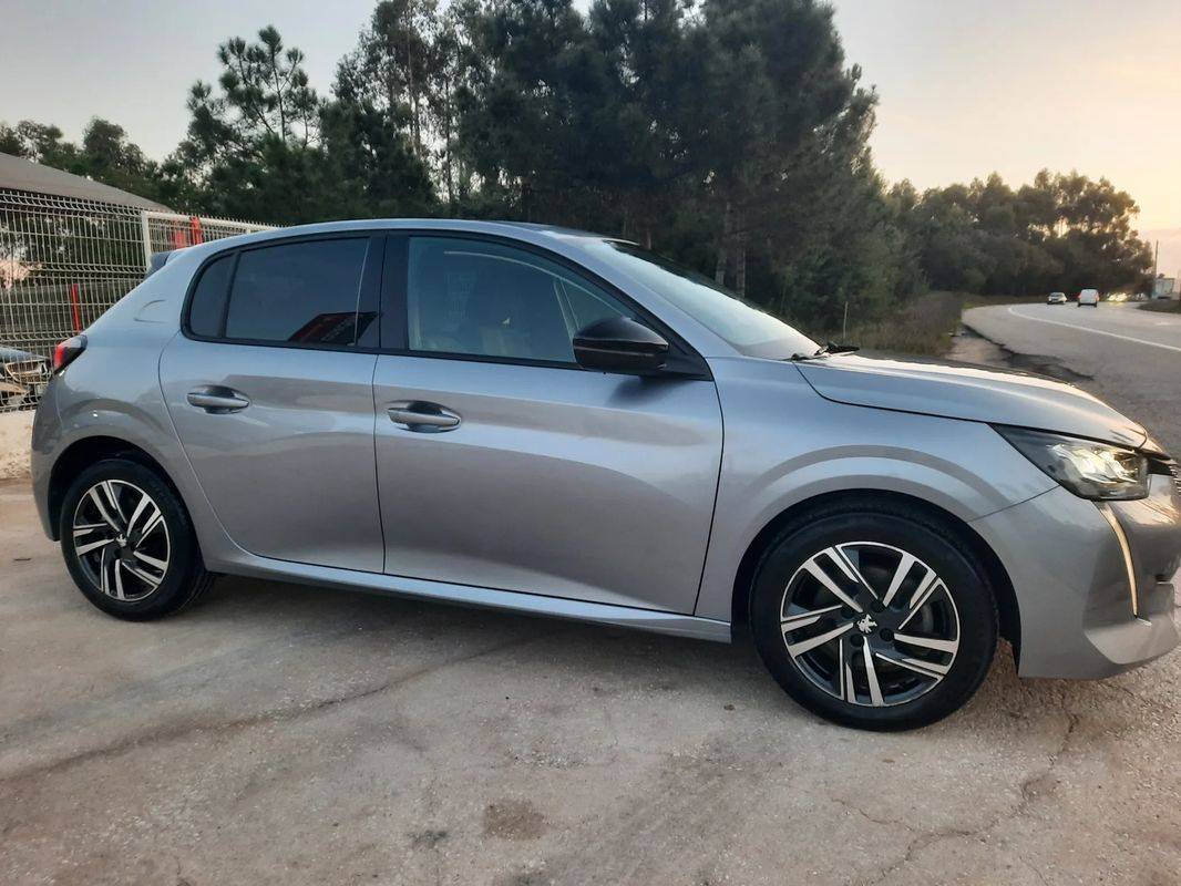 peugeot-208-2023-gasolina-1199cc