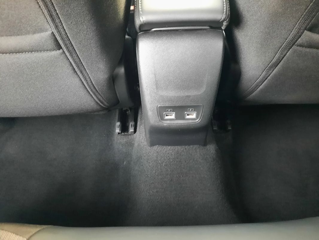peugeot-208-2023-gasolina-1199cc