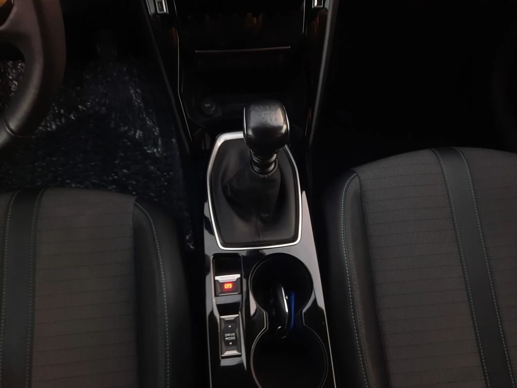 peugeot-208-2023-gasolina-1199cc