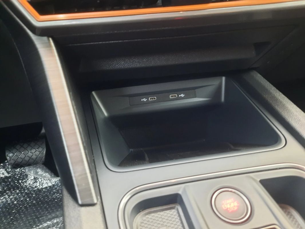 cupra-formentor-2021-hibrido-a-gasolina-1395cc