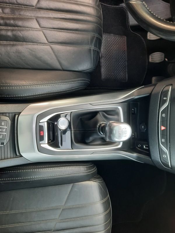 peugeot-308-2015-diesel-1997cc