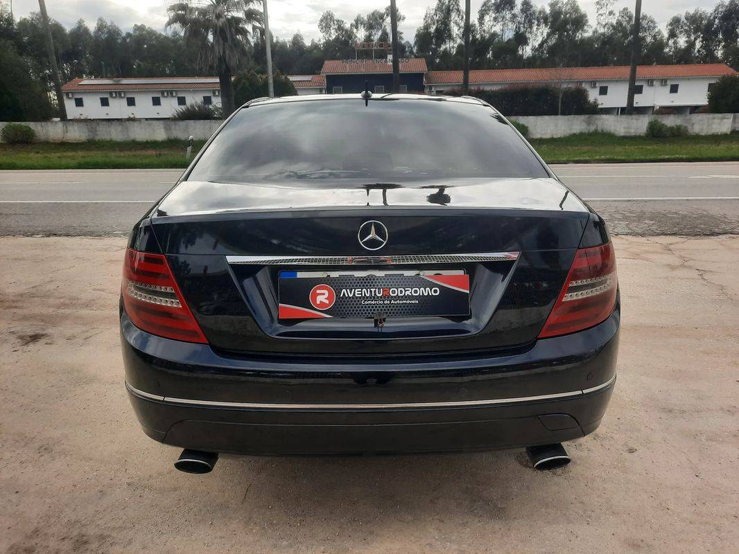 mercedes-benz-classe-c-2007-diesel-2143cc