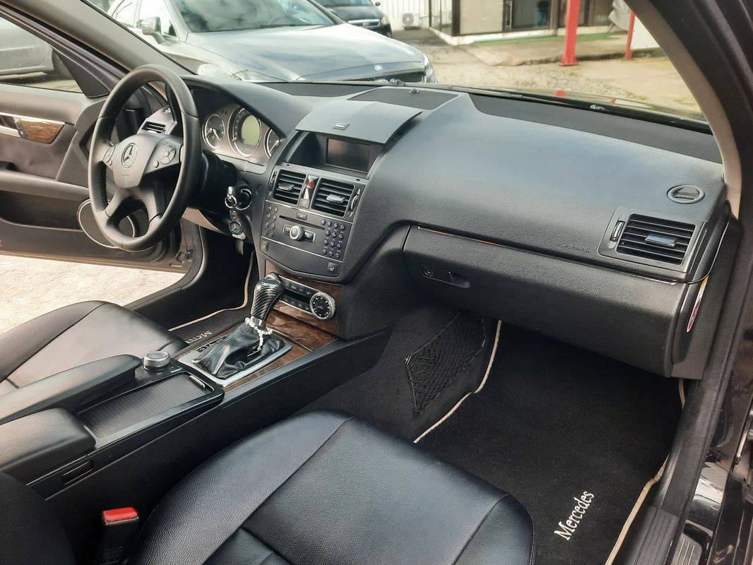 mercedes-benz-classe-c-2007-diesel-2143cc