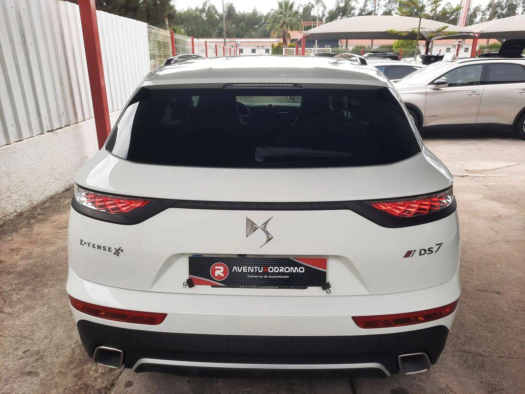 ds-ds-7-crossback-2022-hibrido-a-gasolina-1598cc