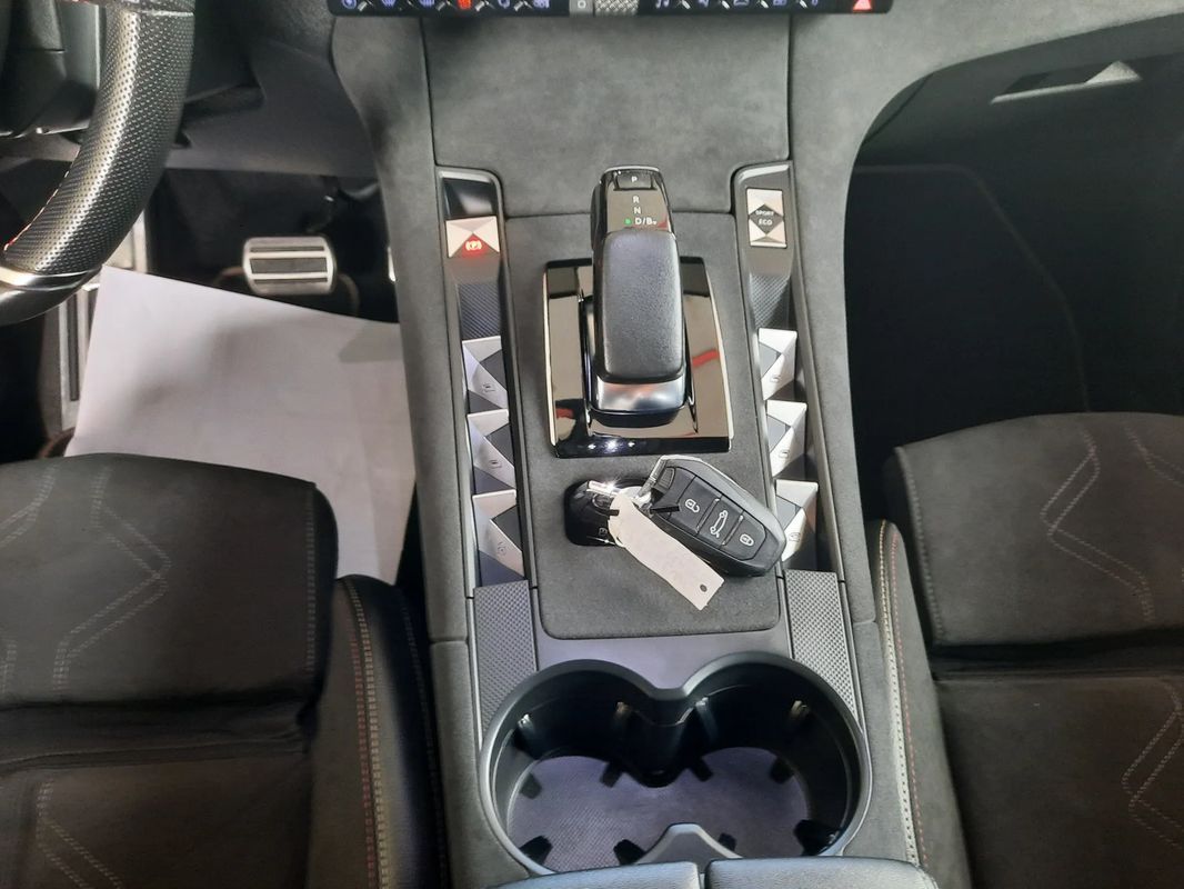 ds-ds-7-crossback-2022-hibrido-a-gasolina-1598cc