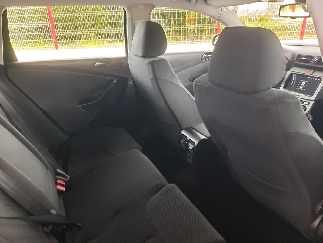 volkswagen-passat-variant-2007-diesel-1968cc