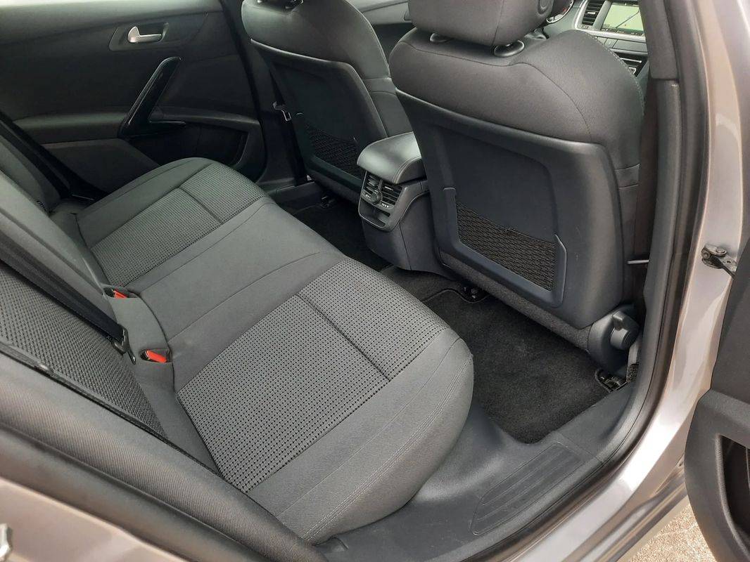 peugeot-508-sw-2017-diesel-1560cc