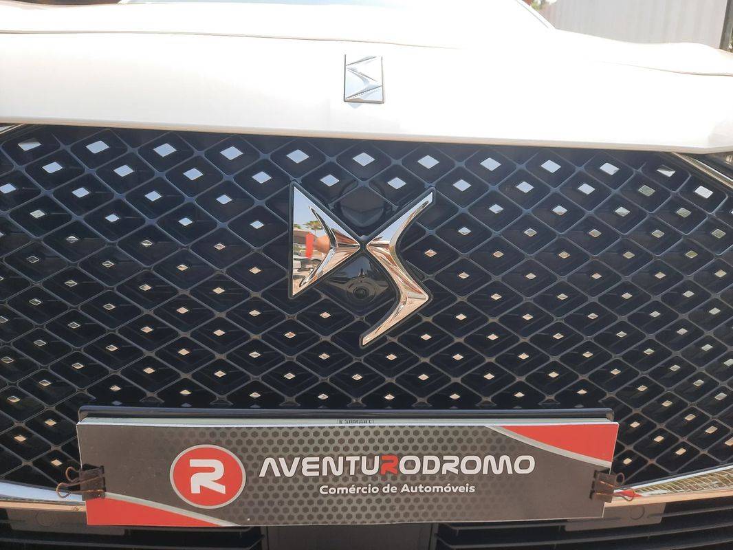 ds-ds-7-crossback-2023-hibrido-a-gasolina-1598cc