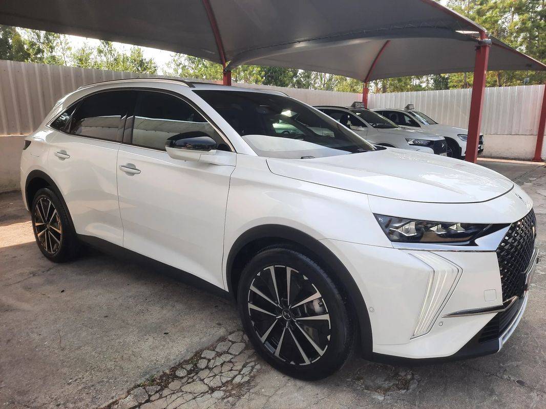 ds-ds-7-crossback-2023-hibrido-a-gasolina-1598cc