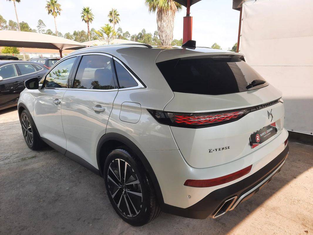ds-ds-7-crossback-2023-hibrido-a-gasolina-1598cc