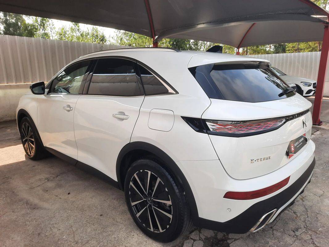 ds-ds-7-crossback-2023-hibrido-a-gasolina-1598cc
