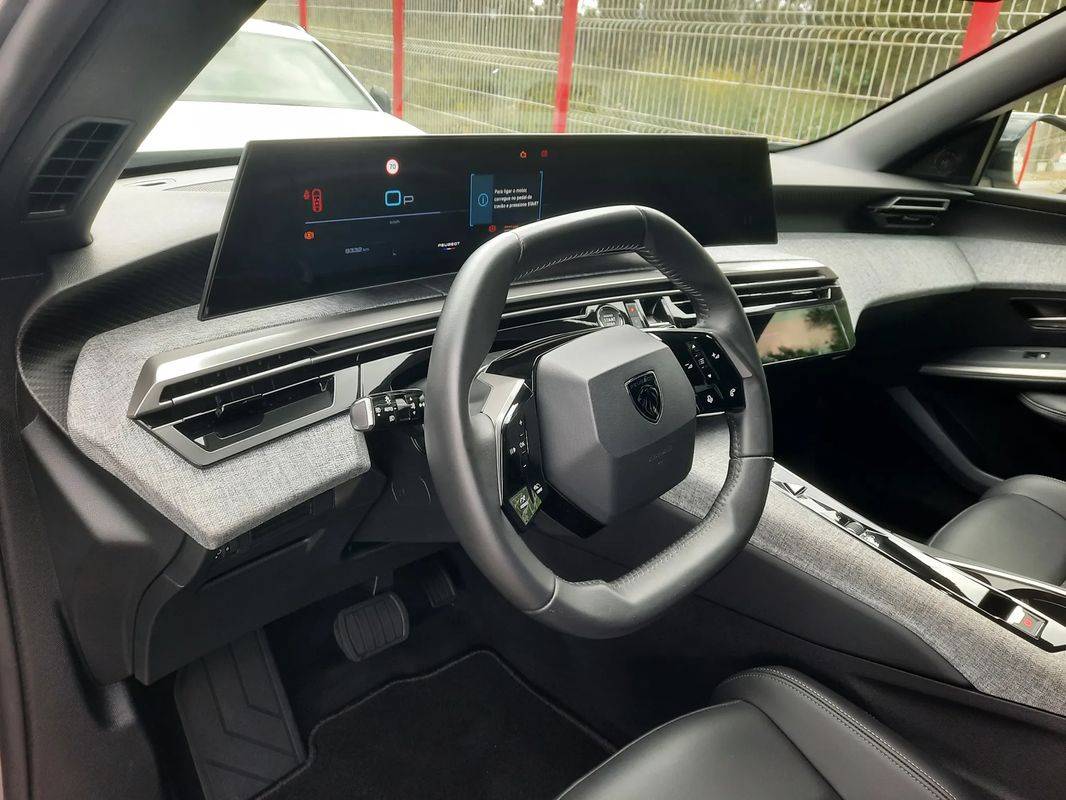 peugeot-3008-2025-gasolina-1199cc
