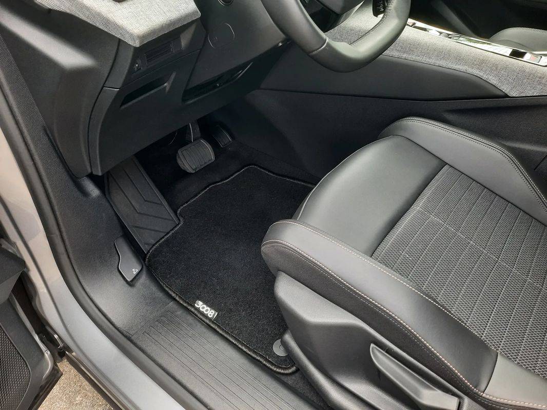 peugeot-3008-2025-gasolina-1199cc
