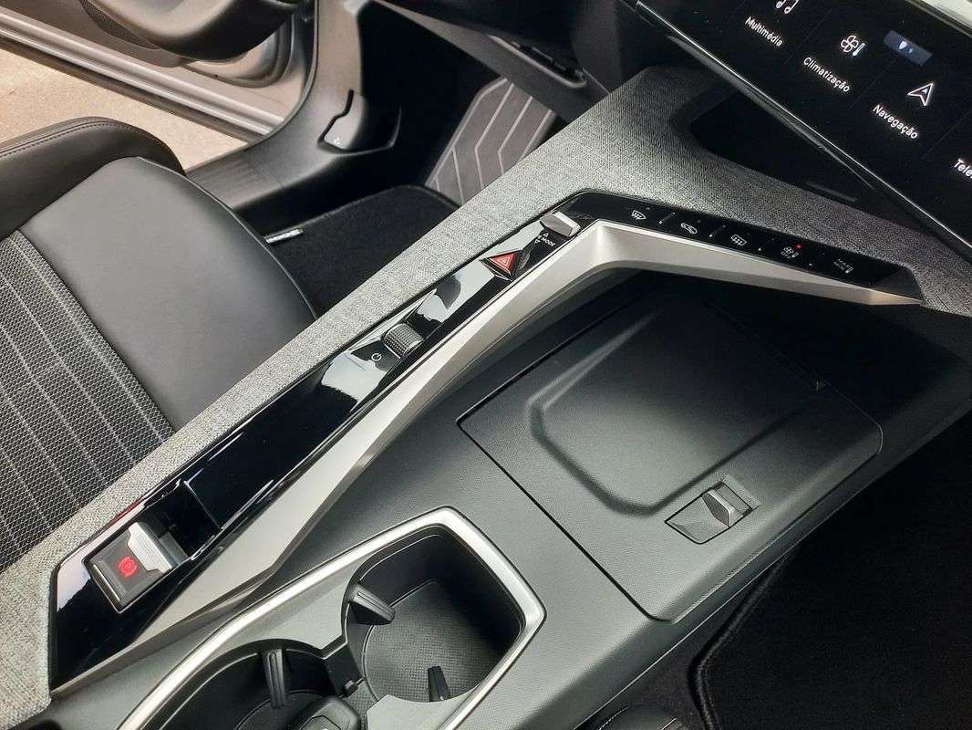 peugeot-3008-2025-gasolina-1199cc