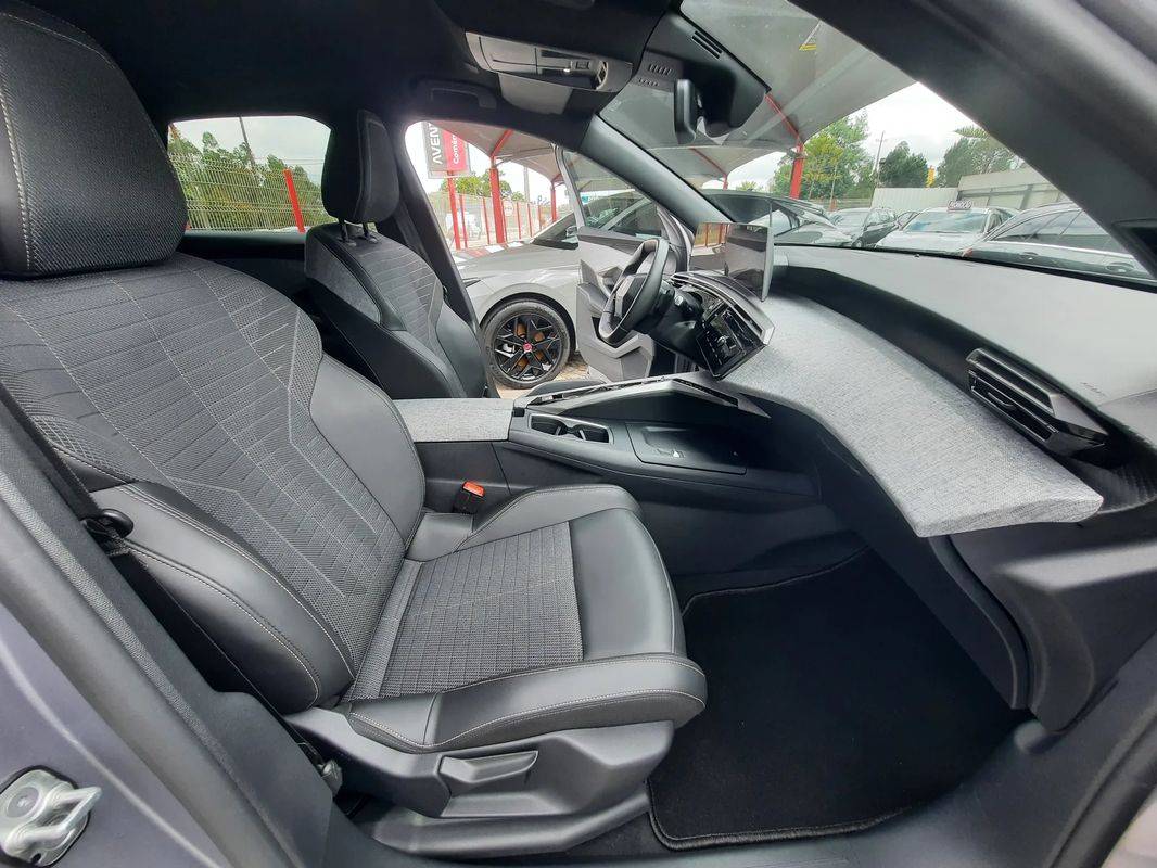 peugeot-3008-2025-gasolina-1199cc