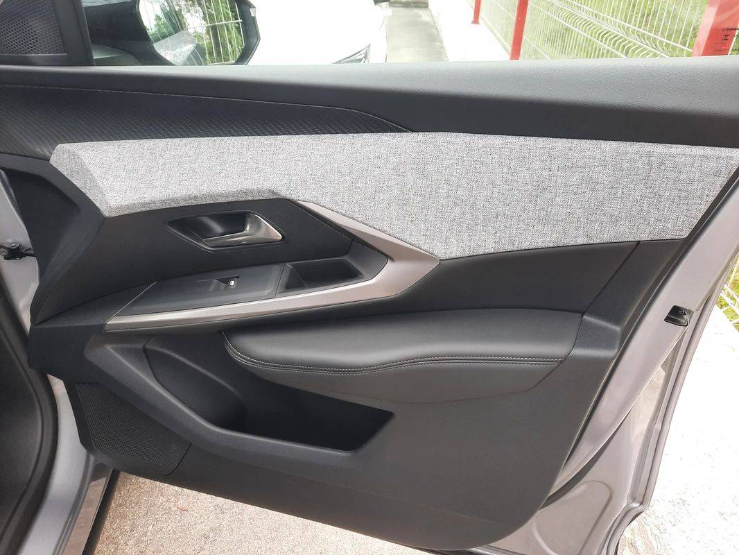 peugeot-3008-2025-gasolina-1199cc