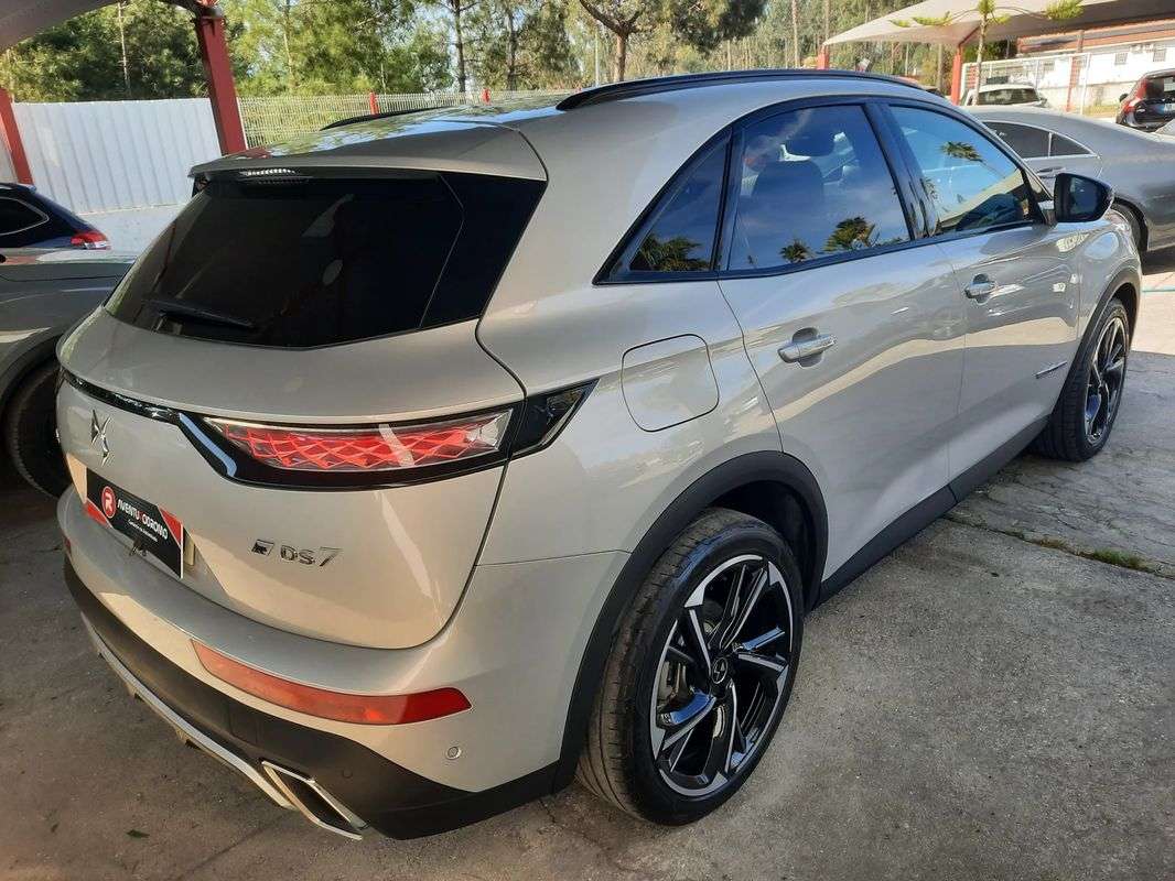 ds-ds-7-crossback-2022-hibrido-a-gasolina-1598cc