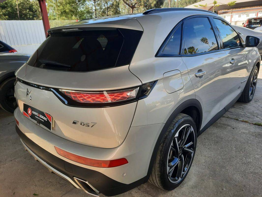 ds-ds-7-crossback-2022-hibrido-a-gasolina-1598cc