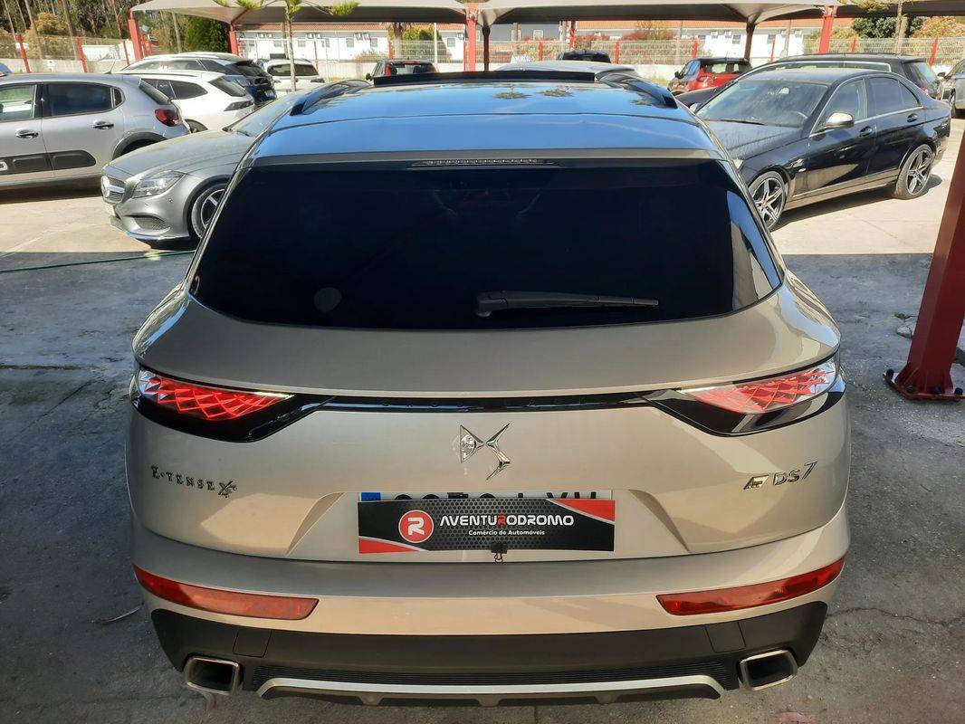 ds-ds-7-crossback-2022-hibrido-a-gasolina-1598cc