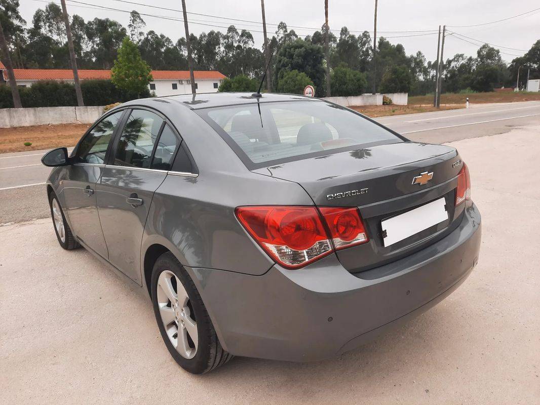 chevrolet-cruze-2010-diesel-1991cc