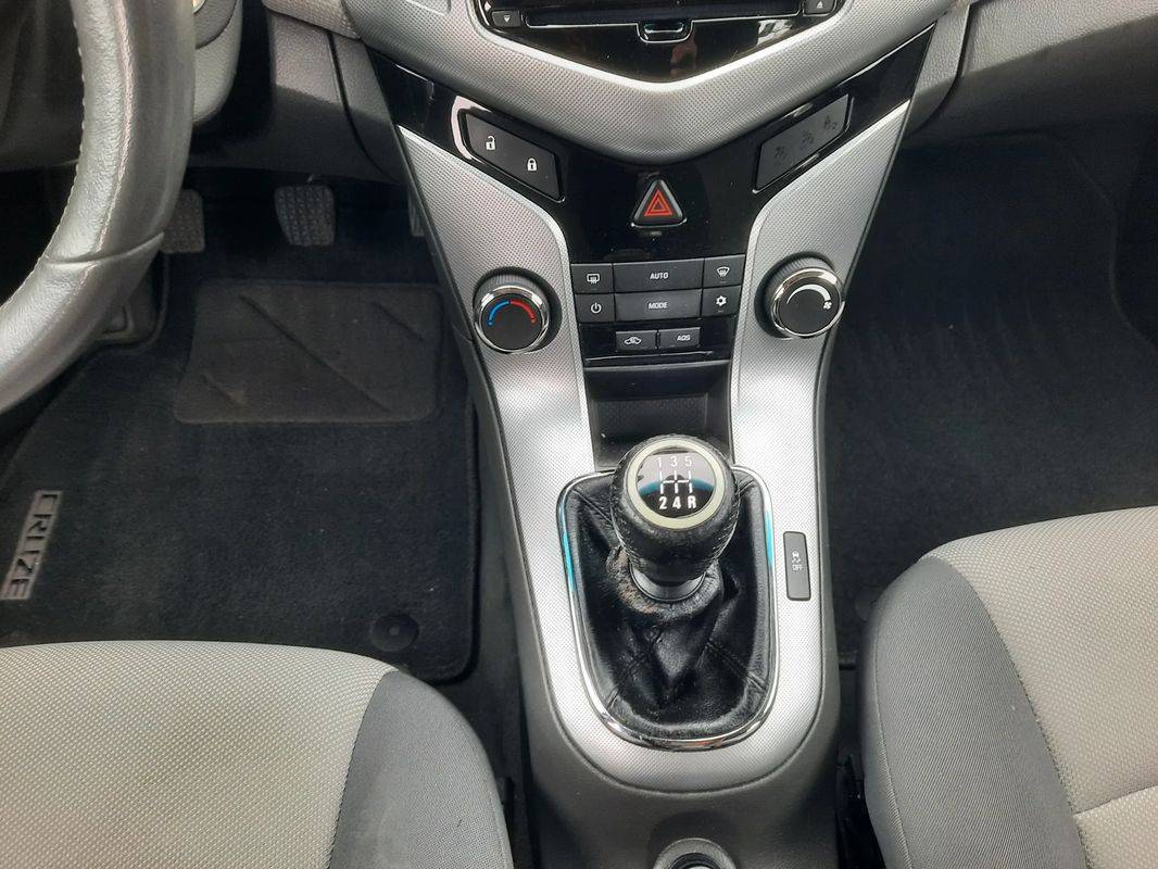 chevrolet-cruze-2010-diesel-1991cc