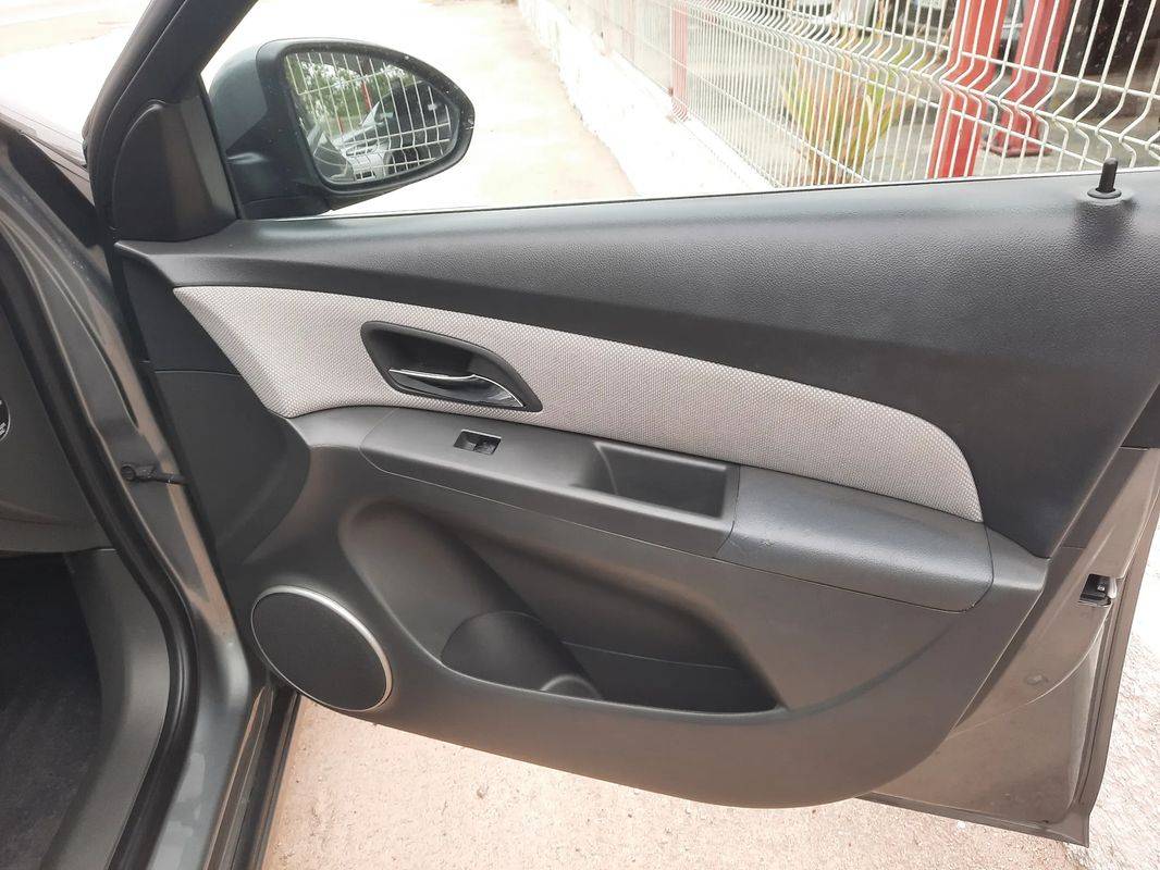 chevrolet-cruze-2010-diesel-1991cc