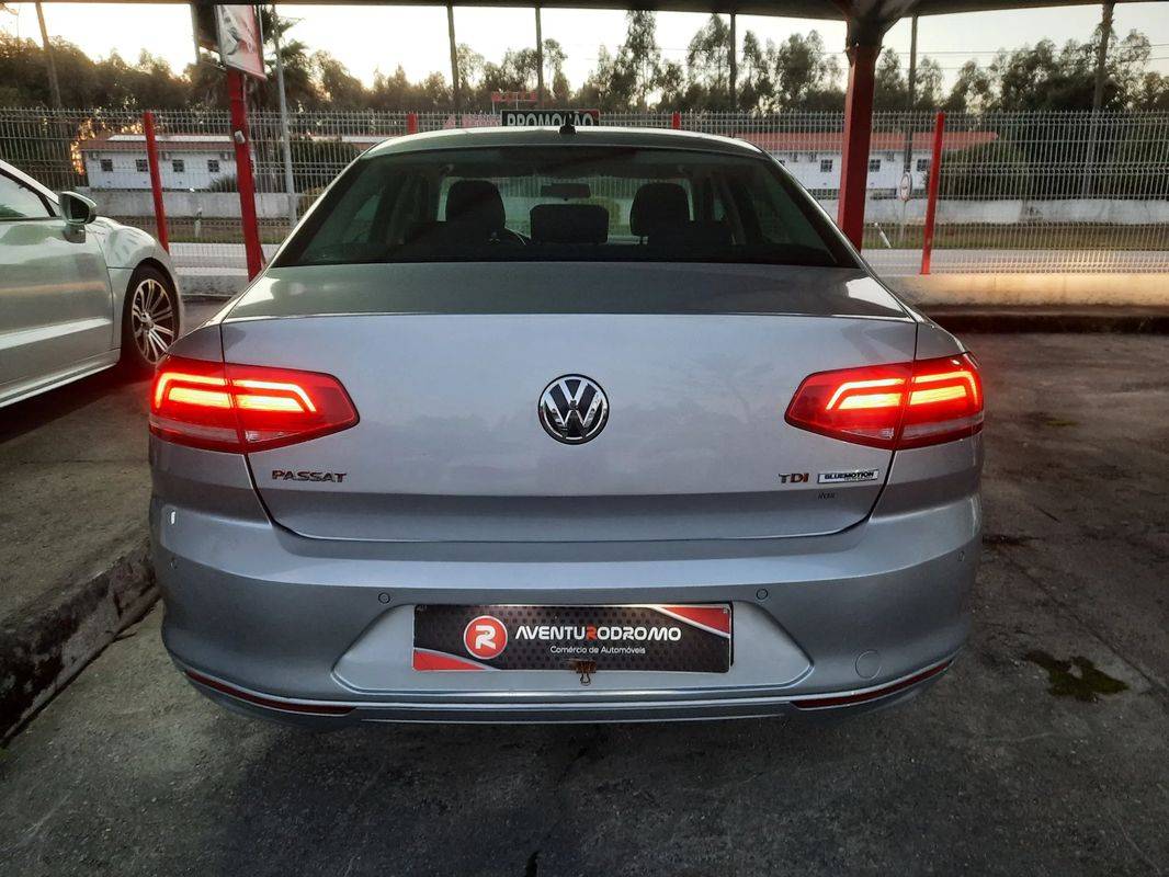 volkswagen-passat-2017-diesel-1598cc