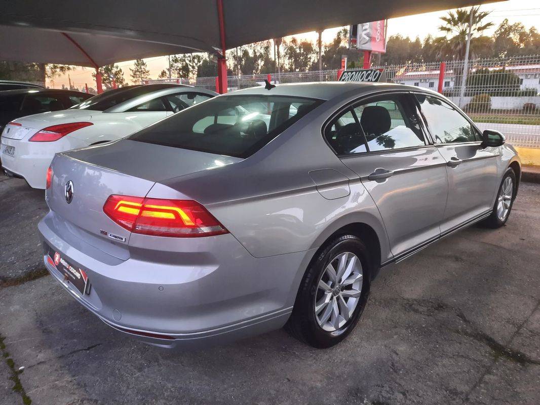 volkswagen-passat-2017-diesel-1598cc