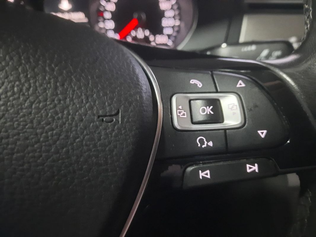 volkswagen-passat-2017-diesel-1598cc