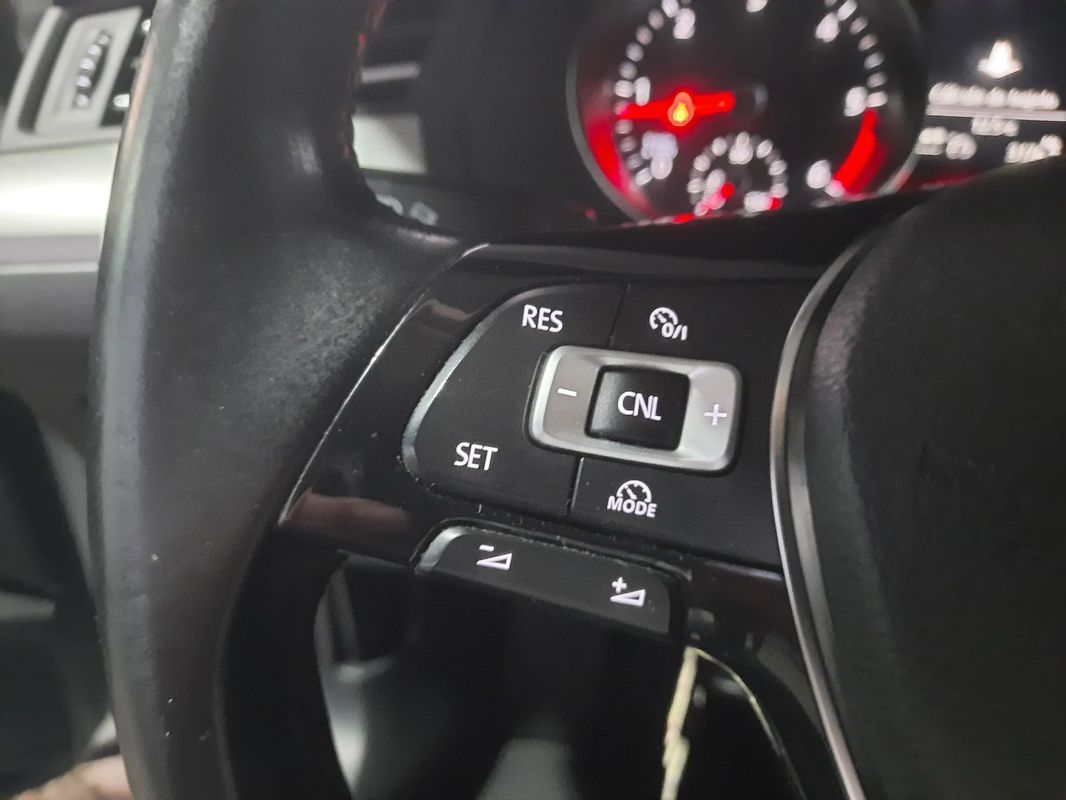 volkswagen-passat-2017-diesel-1598cc