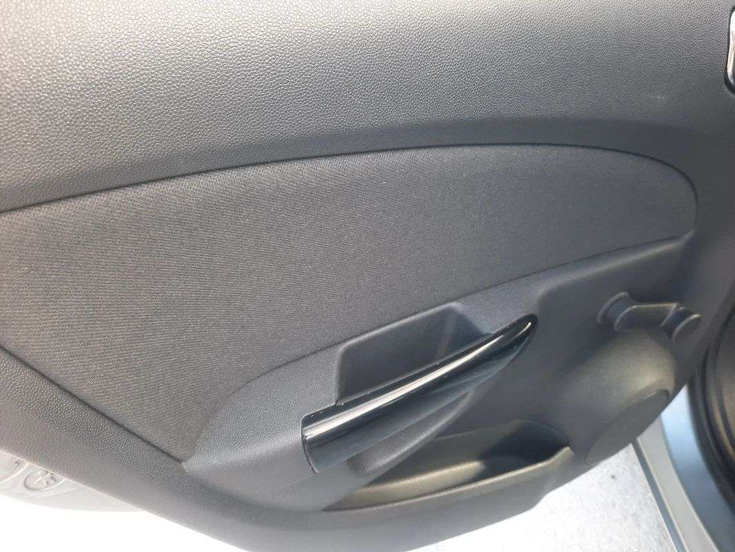 opel-corsa-2010-diesel-1248cc