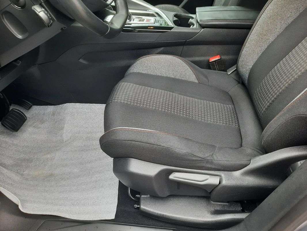 peugeot-3008-2017-diesel-1560cc