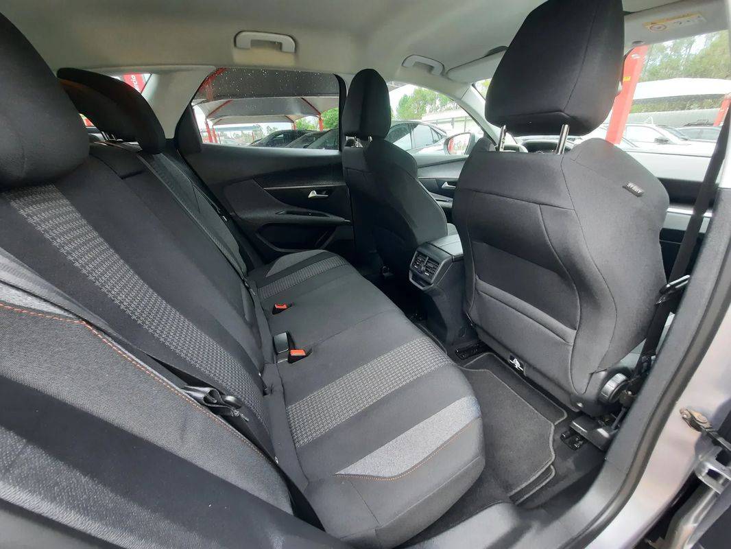 peugeot-3008-2017-diesel-1560cc