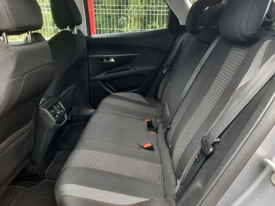 peugeot-3008-2017-diesel-1560cc