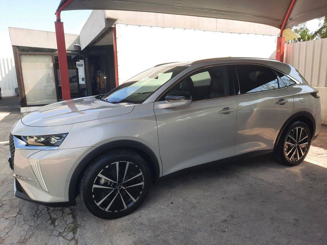 ds-ds-7-crossback-2023-hibrido-a-gasolina-1598cc