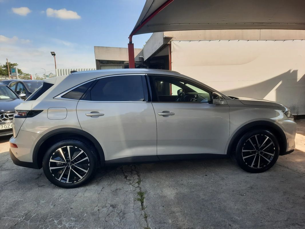 ds-ds-7-crossback-2023-hibrido-a-gasolina-1598cc
