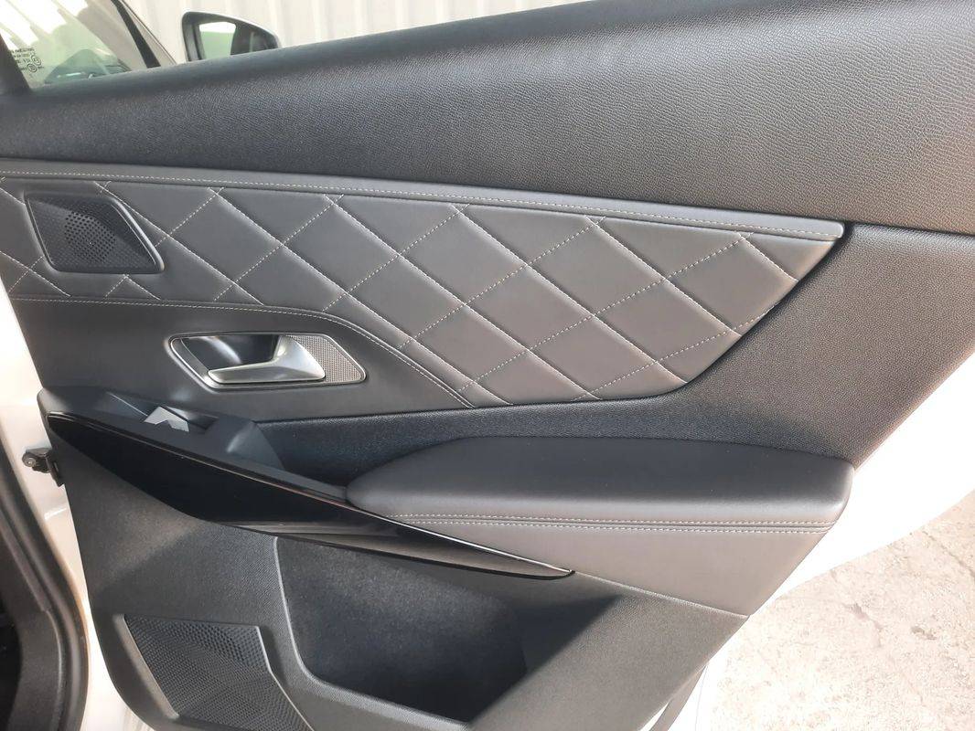 ds-ds-7-crossback-2023-hibrido-a-gasolina-1598cc