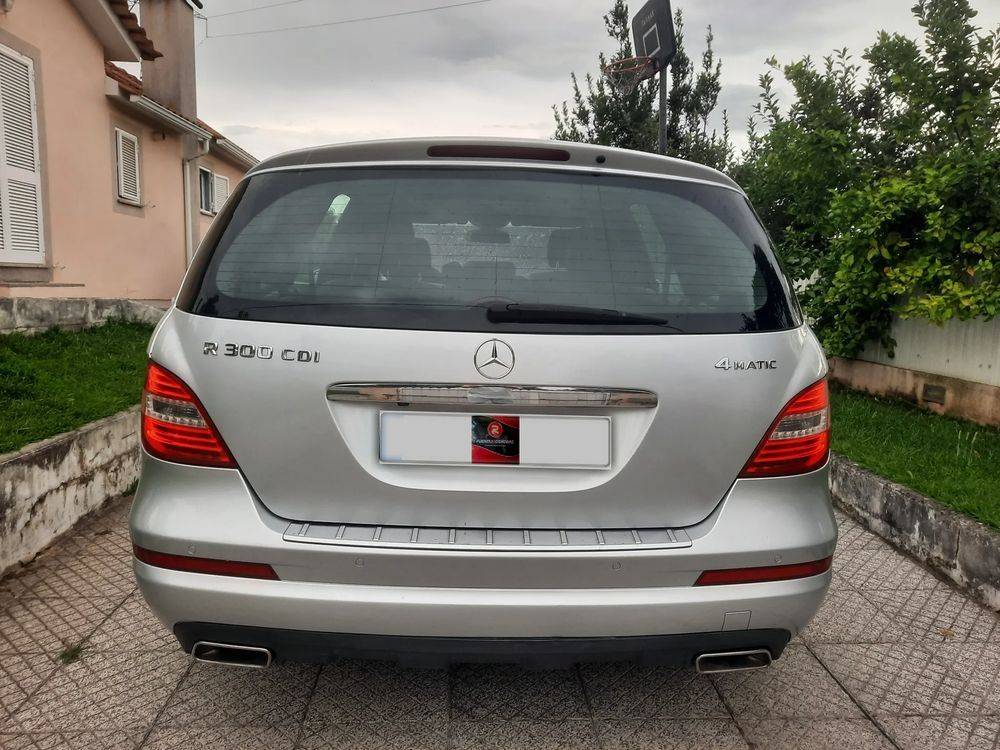 mercedes-benz-classe-r-2011-diesel-2987cc