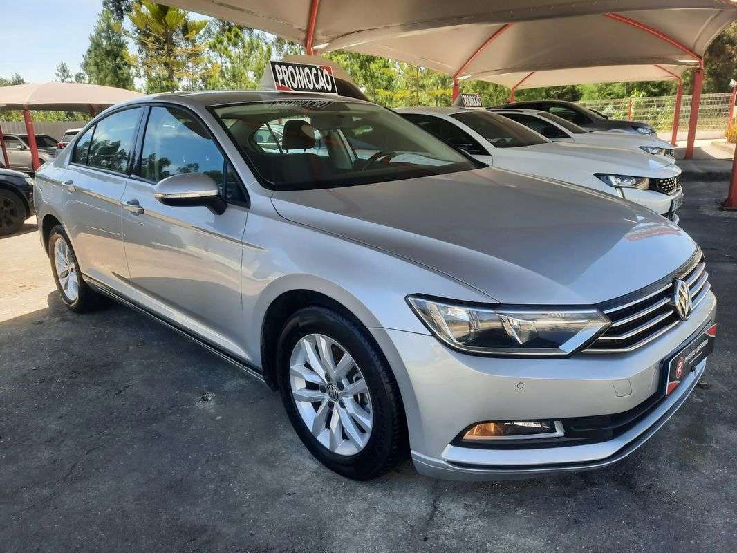volkswagen-passat-2017-diesel-1598cc