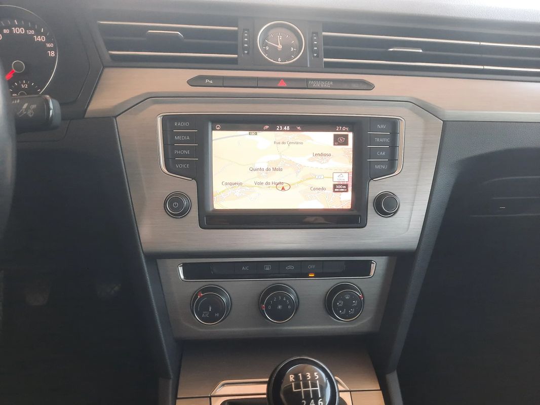 volkswagen-passat-2017-diesel-1598cc