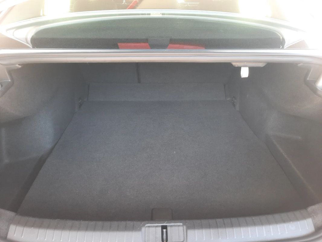 volkswagen-passat-2017-diesel-1598cc